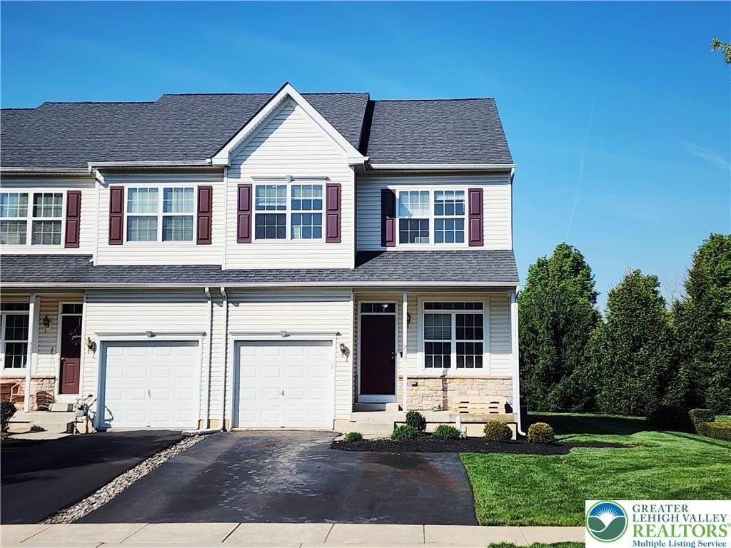 937 King Way - Photo 2 of 45