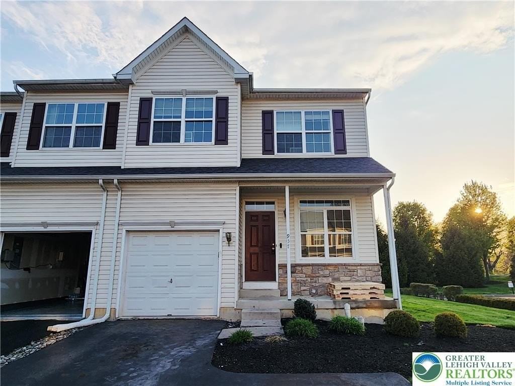 937 King Way - Photo 5 of 45