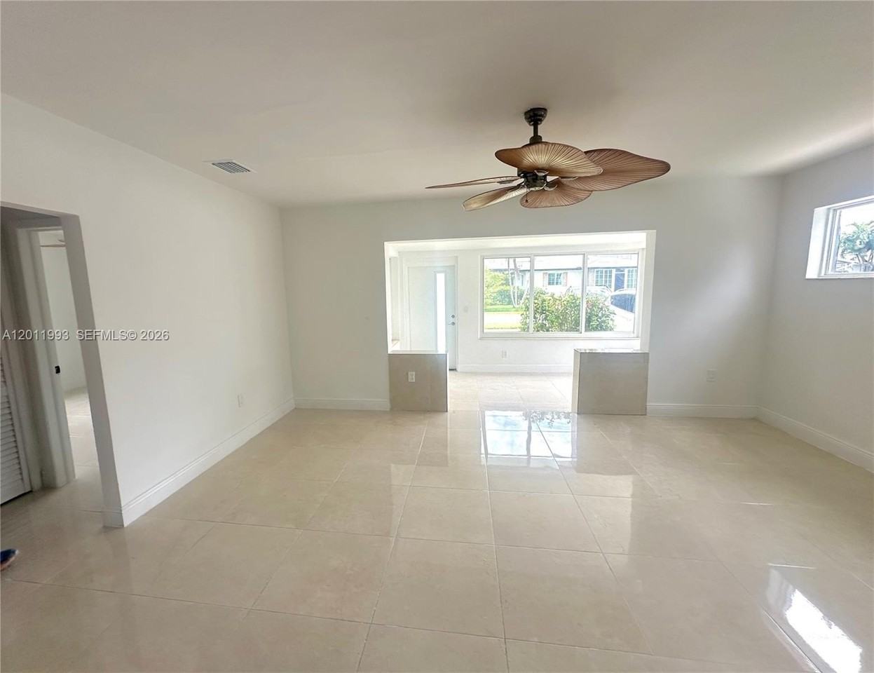 115 Se 2nd St #1