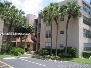 9470 Live Oak Pl #306 - Photo 2 of 8