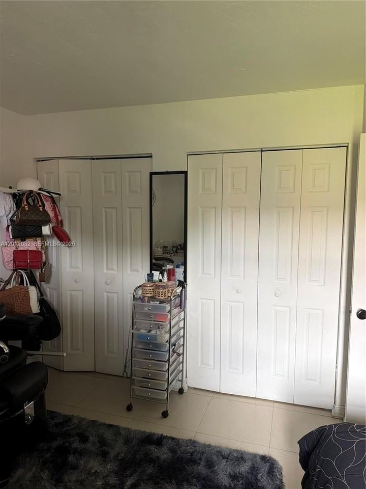 9445 Sw 76th St #U6 - Photo 7 of 12