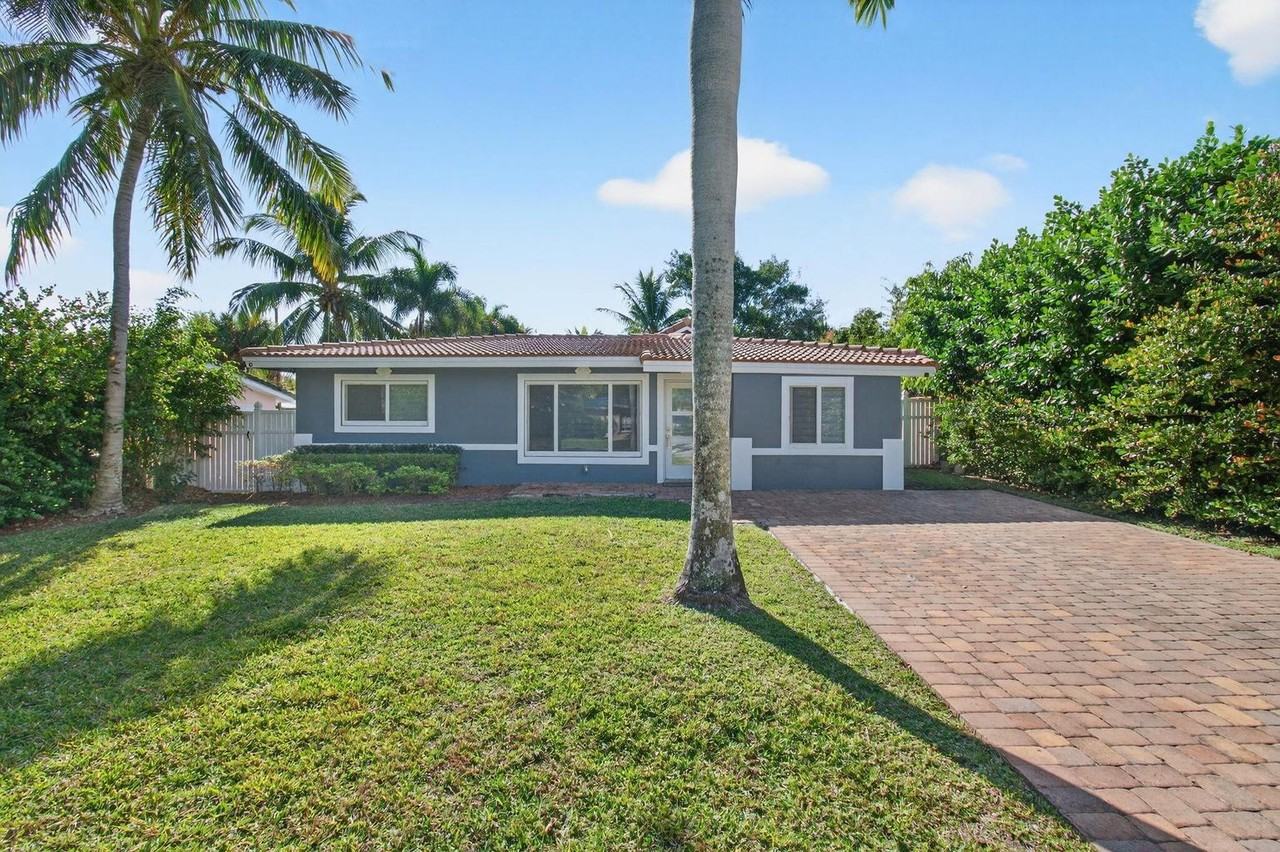 360 Sw 2nd St