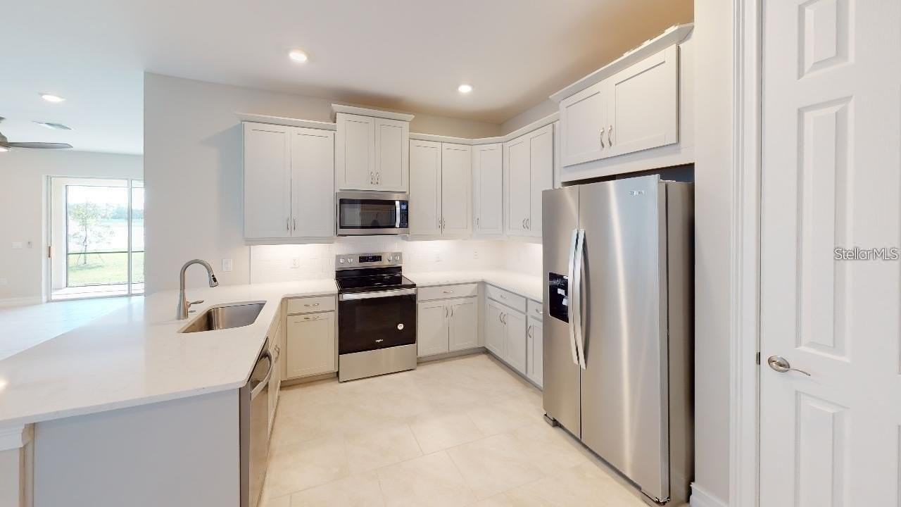 127 Ibiza Loop - Photo 4 of 21