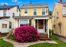 featured image of 4517 Auburndale Ln #2
