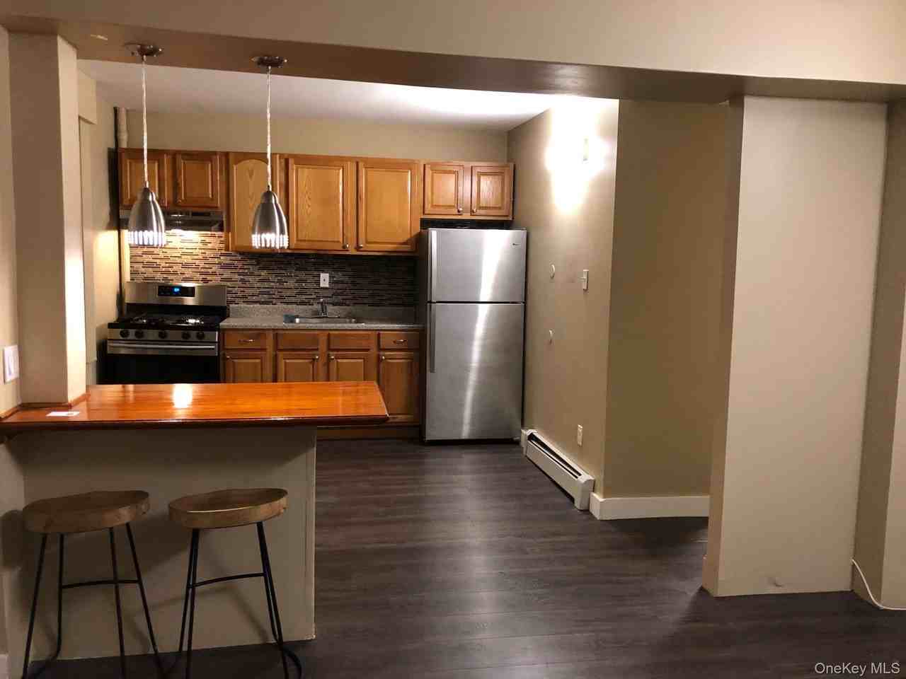 36 Cooper St - Photo 2 of 15