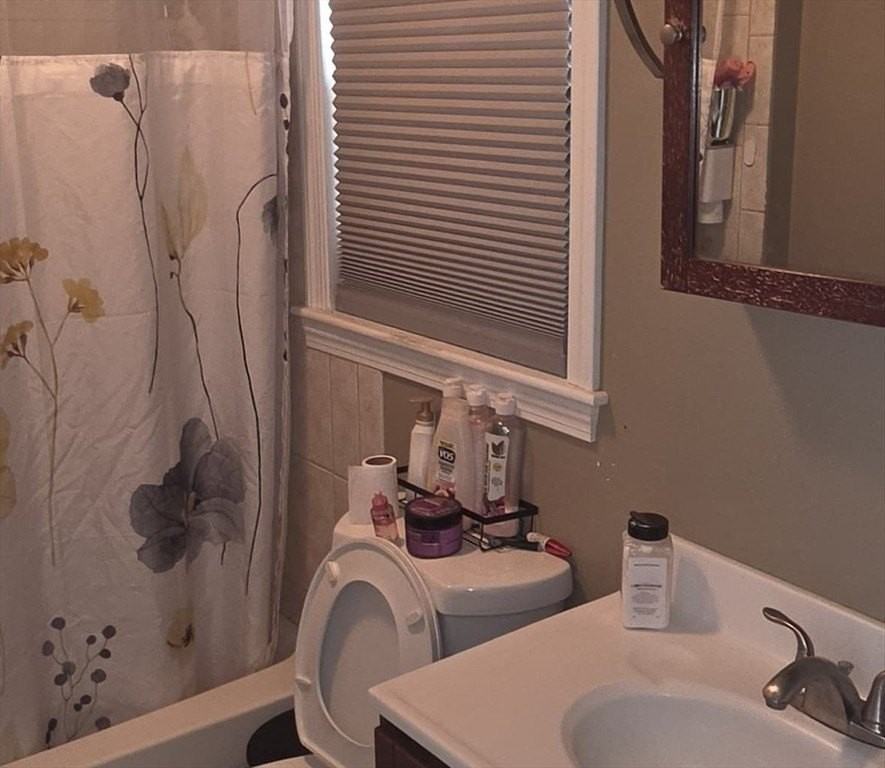 120 Plain St #2 - Photo 5 of 14