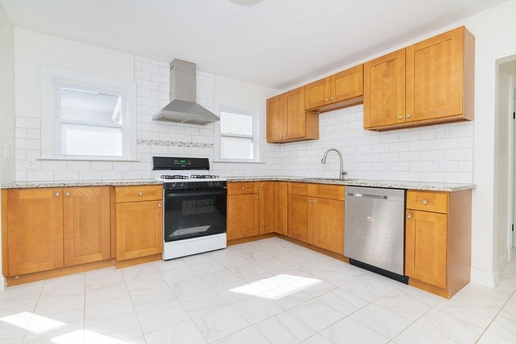 21 Wollaston Ave #0 - Photo 4 of 30