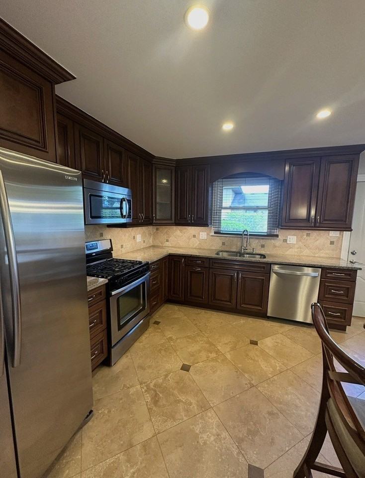 130 E Bonnie Brae Ave - Photo 7 of 37