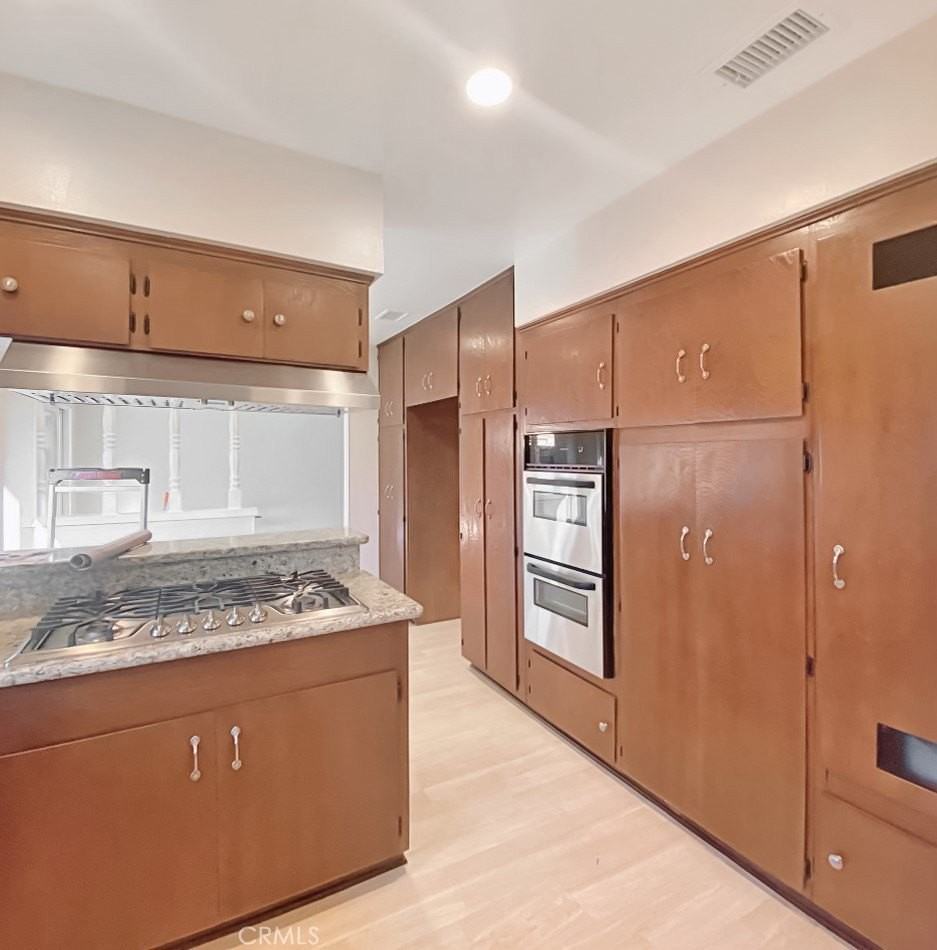 2513 Birch St - Photo 7 of 32