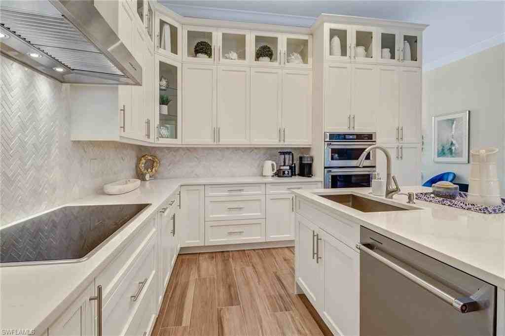 2875 Coco Lakes Dr - Photo 6 of 27
