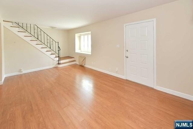 89 Crescent Ave - Photo 3 of 20