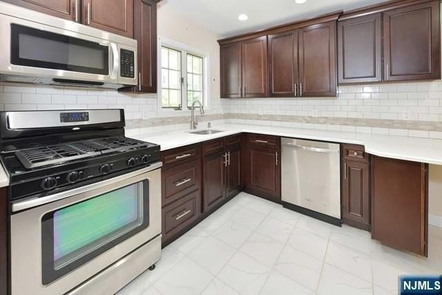 89 Crescent Ave - Photo 6 of 20