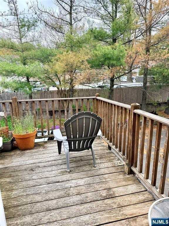 13 Sheridan Ave - Photo 6 of 8