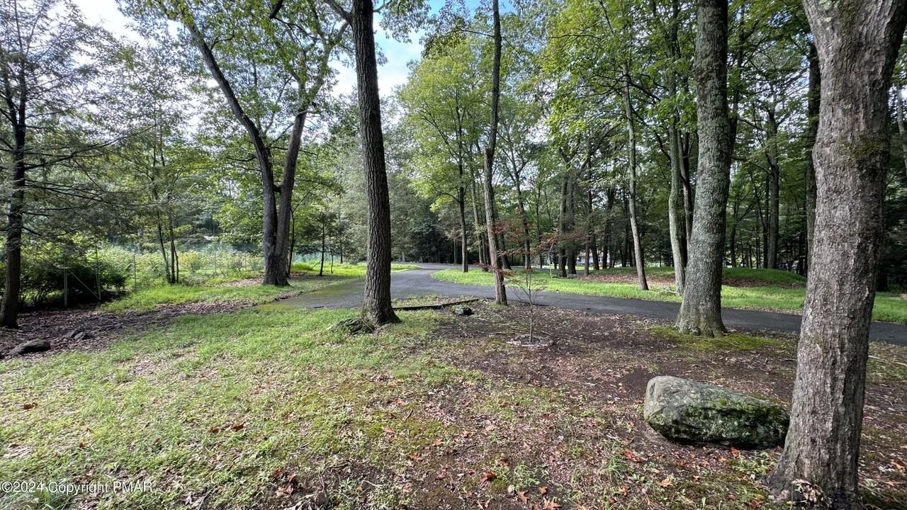 11 Fern Path - Photo 2 of 29