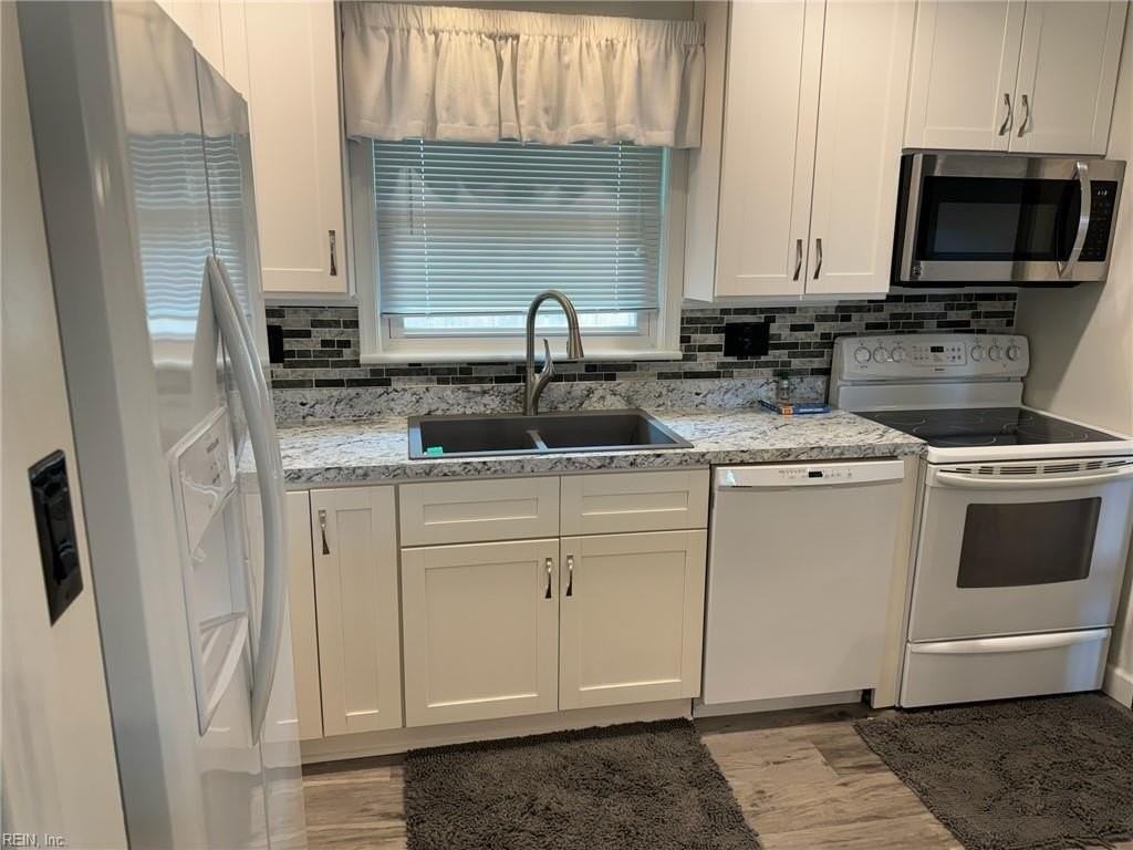 6328 Shelby Ln - Photo 5 of 32