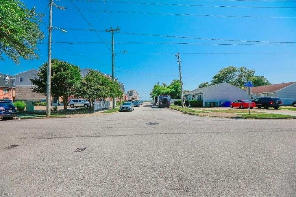 1203 Hillside Ave #E1 - Photo 3 of 14