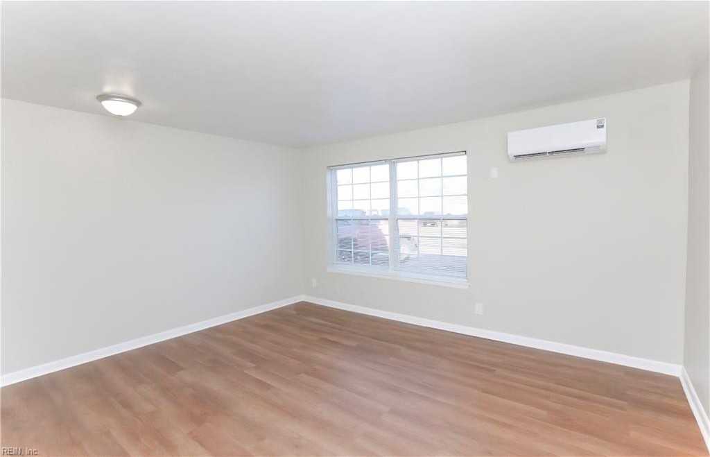 1203 Hillside Ave #E1 - Photo 5 of 14