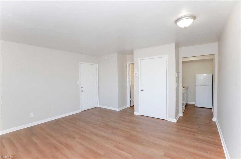 1203 Hillside Ave #E1 - Photo 7 of 14