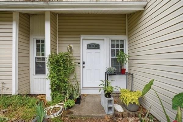 13409 Oakleaf Ct - Photo 2 of 17
