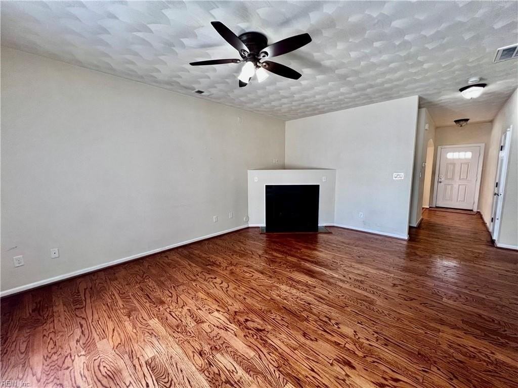 5152 Whitaker Pl - Photo 7 of 24