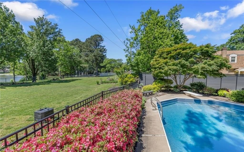 4417 Ironwood Dr - Photo 6 of 49