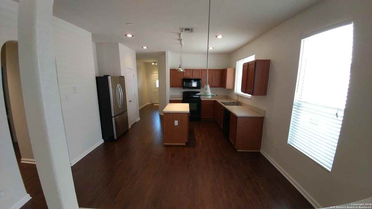 25718 Presidio Aly - Photo 6 of 14