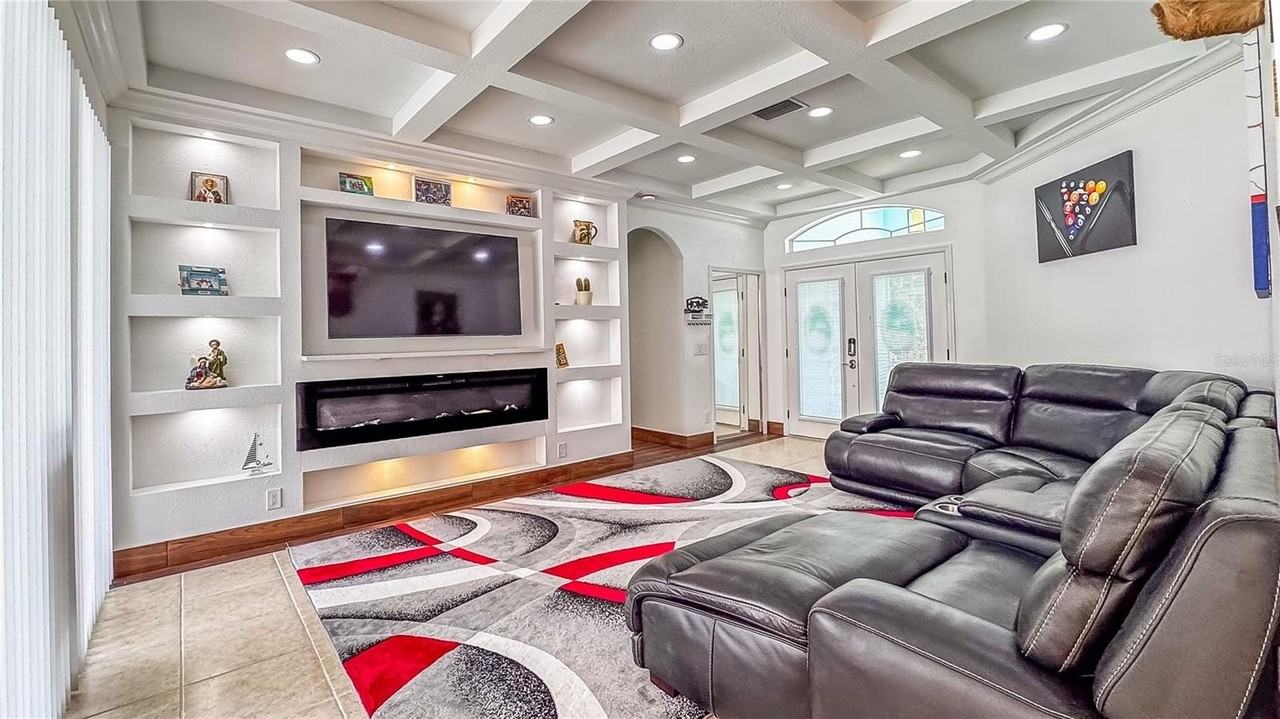 3496 Omela Ter - Photo 7 of 50