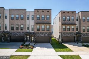 featured image of 870 Amity St