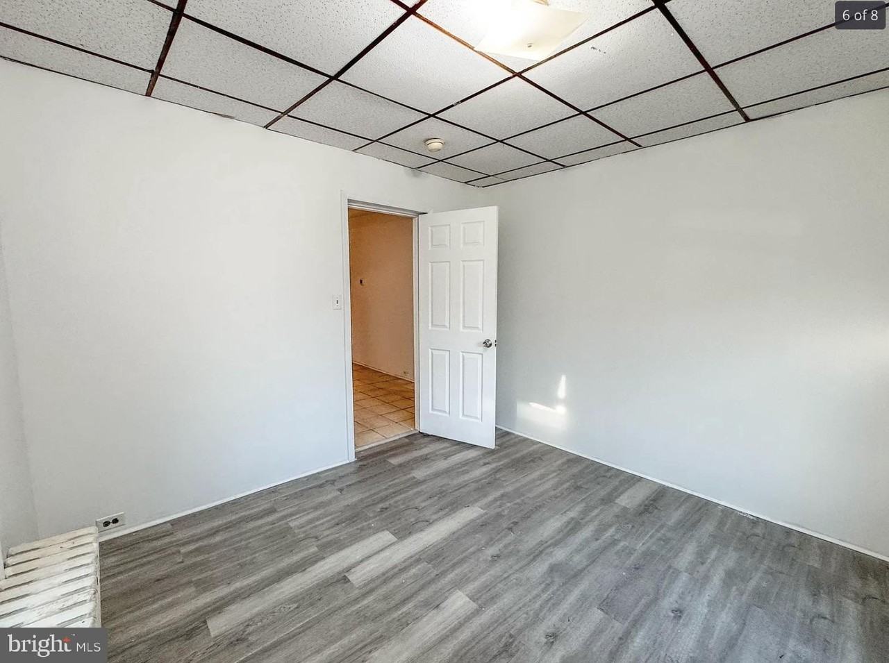 100 W Main St #A - Photo 6 of 8