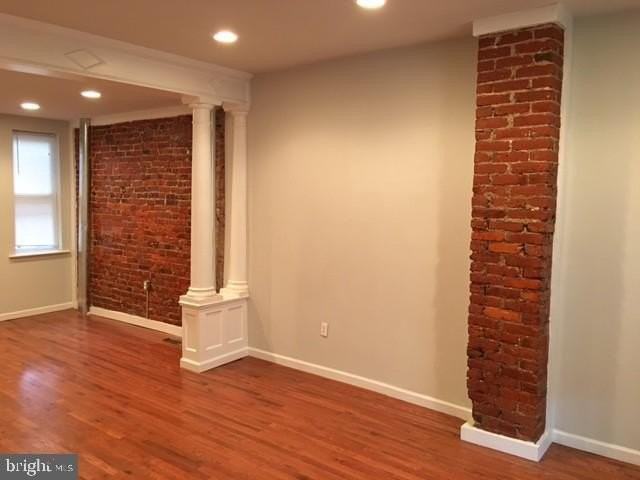 5211 Hazel Ave - Photo 3 of 13