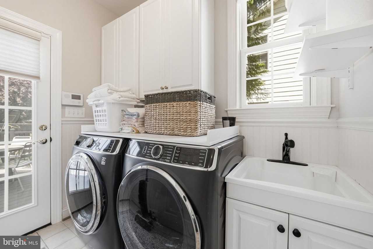 6235 22nd St N - Photo 5 of 22