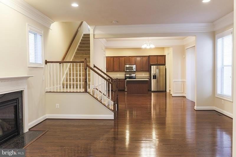 20741 Jennifer Ann Dr - Photo 2 of 22