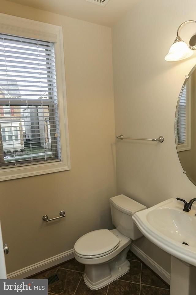 20741 Jennifer Ann Dr - Photo 4 of 22