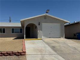 featured image of 2460 Lakeside Dr #2