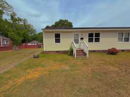 featured image of 620 Ambler Ave #620