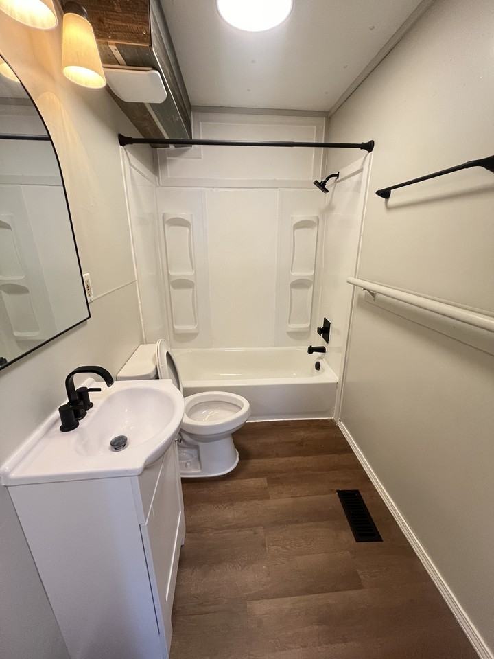 512 N Water St #1 - Photo 6 of 10