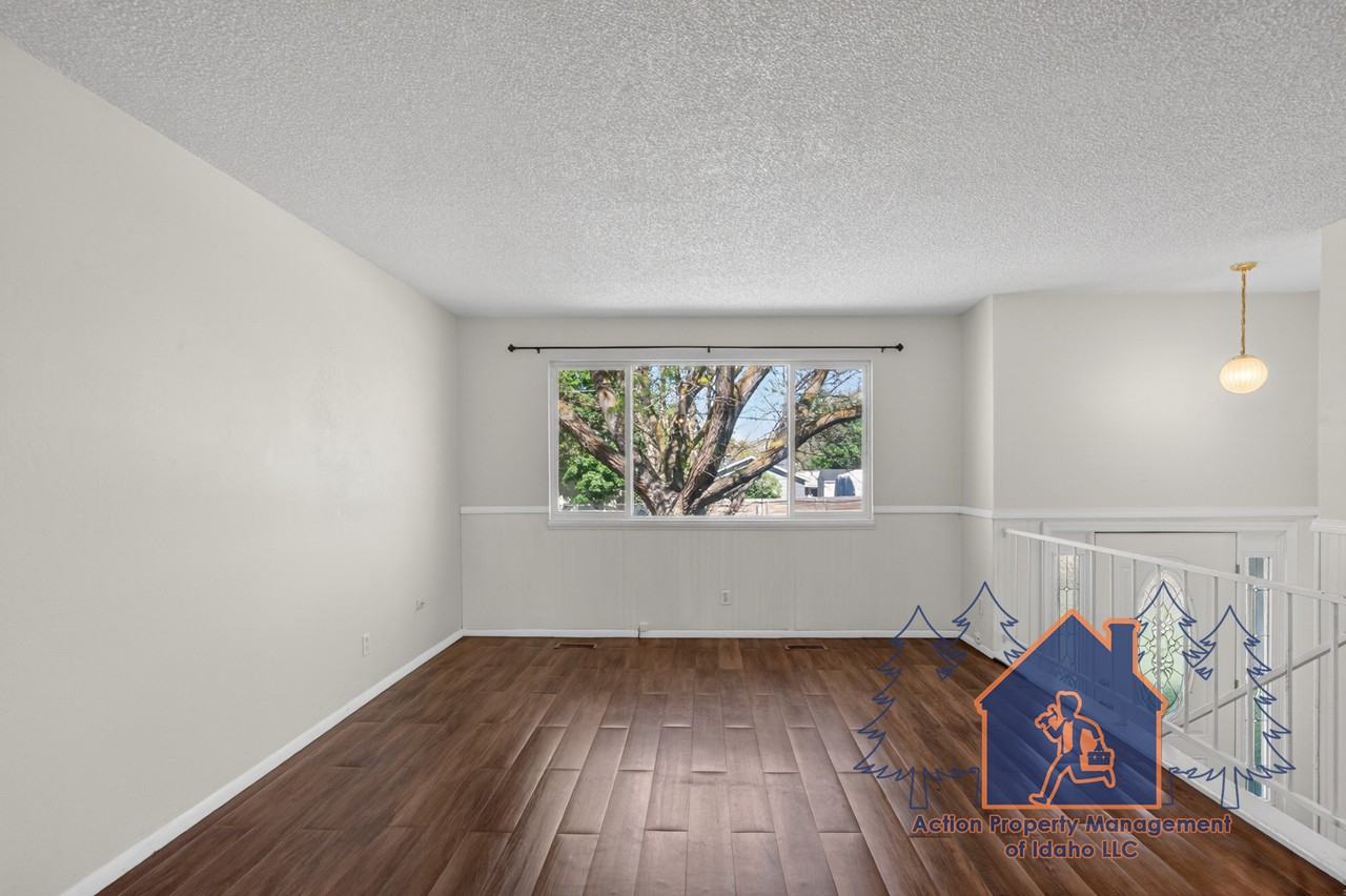 510 Elmwood Dr #2 - Photo 6 of 29