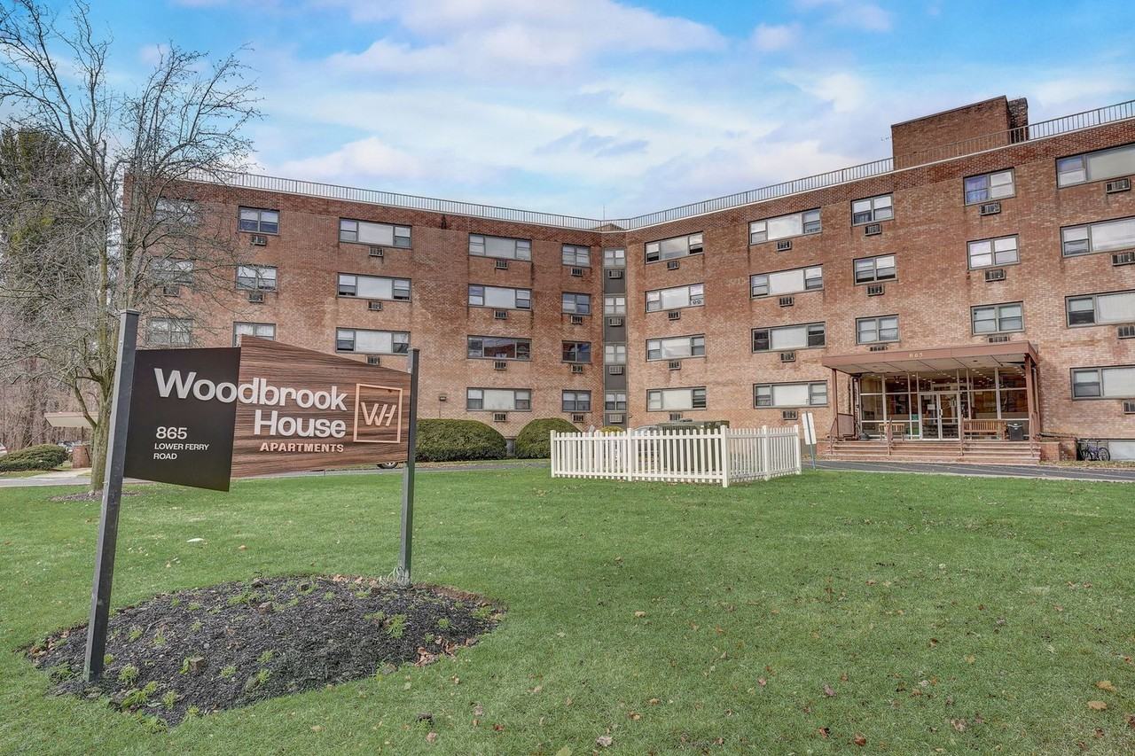 Woodbrook House Apartments - Photo 2 of 20