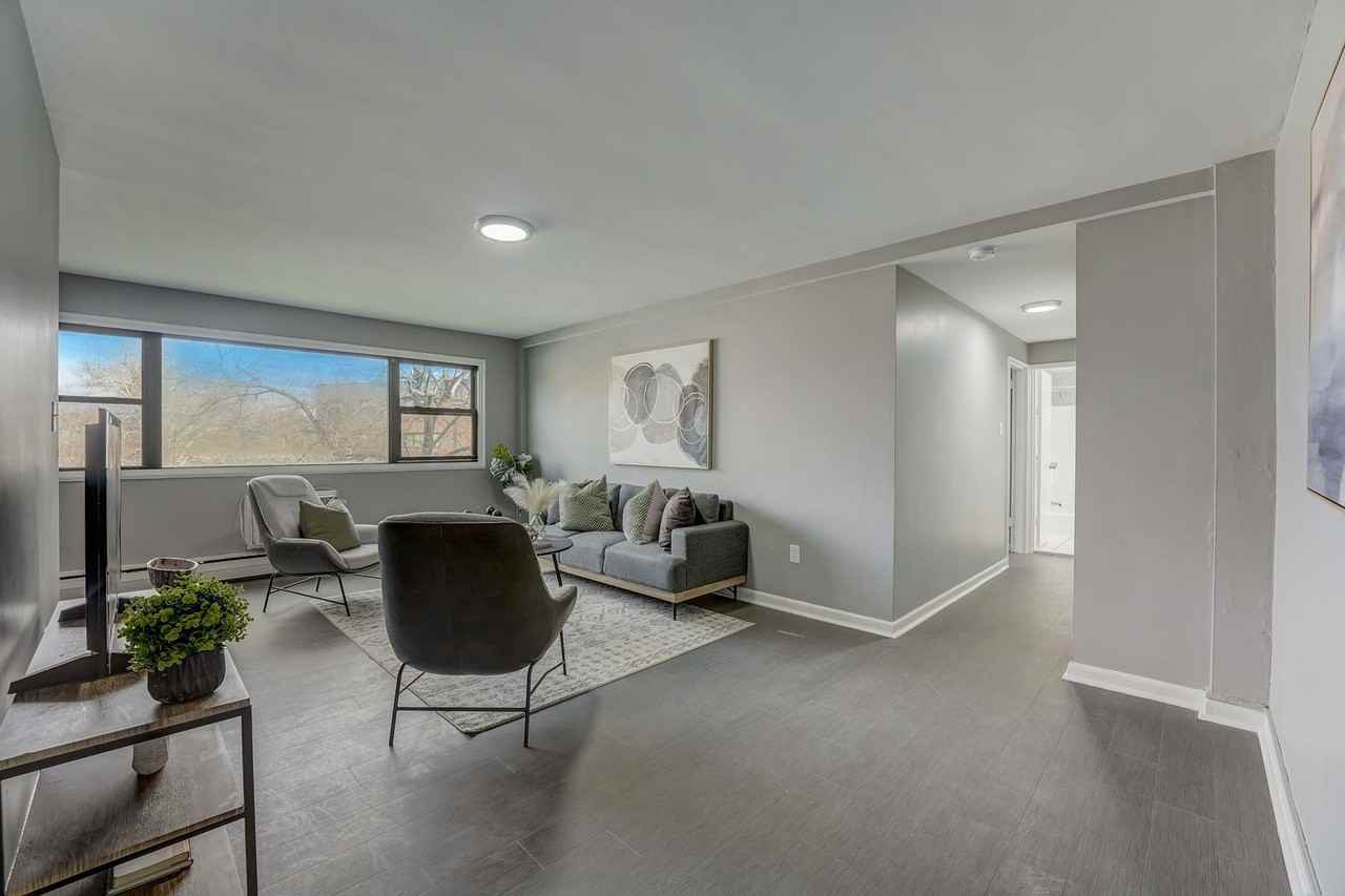 Woodbrook House Apartments - Photo 3 of 20