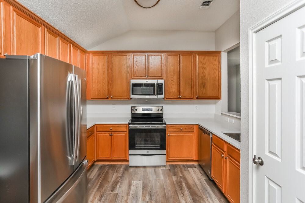 1512 Fern Dr - Photo 7 of 16