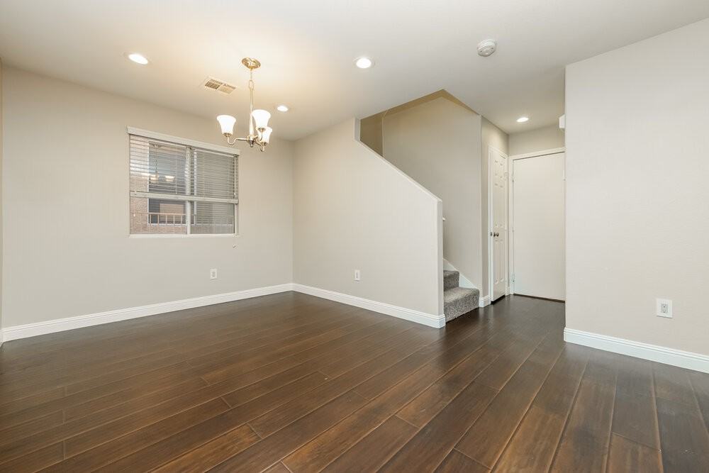 9453 Grandview Spring Ave - Photo 6 of 17