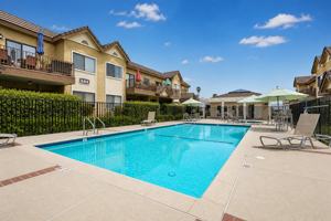 featured image of 340 W Duarte Rd