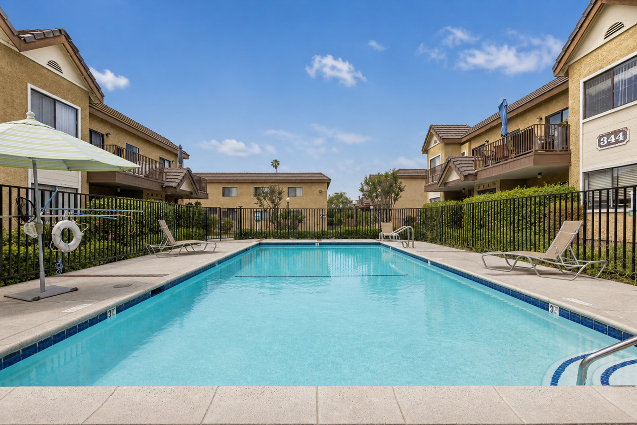 Monrovia Villas Apartments - Photo 4 of 9