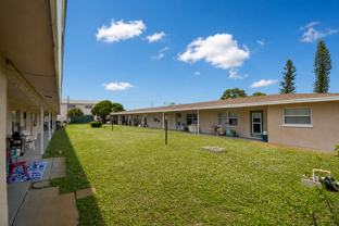 Venice Island Apartments - Photo 1 of 1