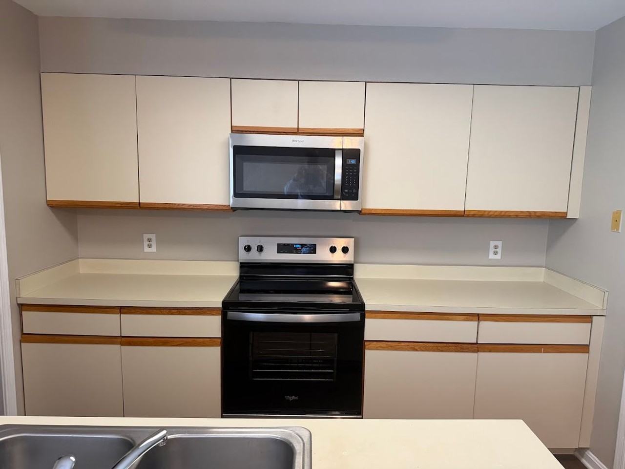 805 Christopher Dr - Photo 4 of 15