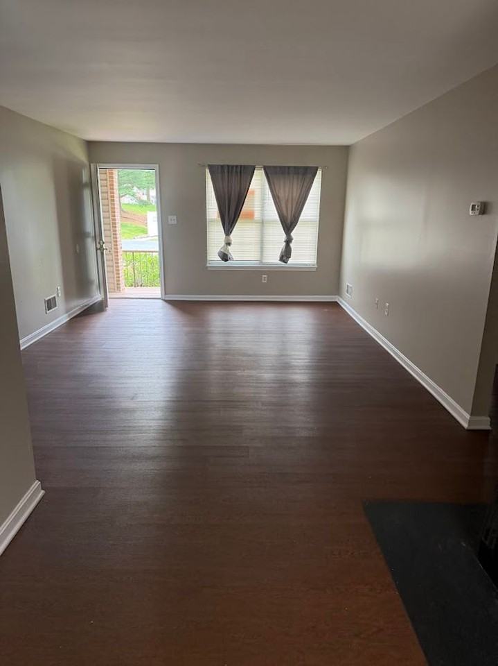 805 Christopher Dr - Photo 6 of 15