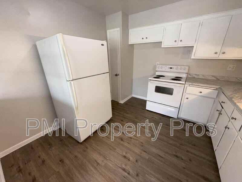 7701 W Hampton Ave #1 - Photo 3 of 17