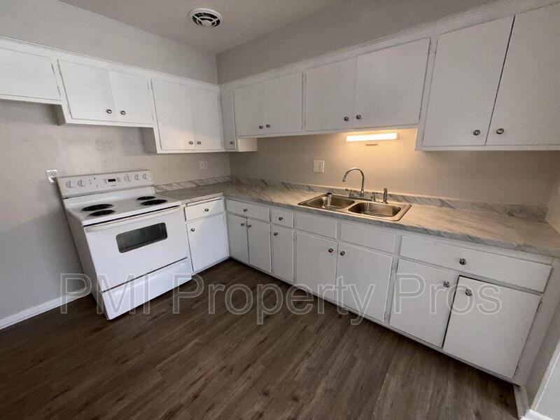 7701 W Hampton Ave #1 - Photo 4 of 17
