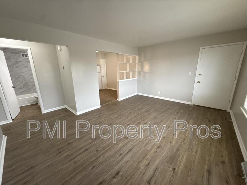 7701 W Hampton Ave #8 - Photo 3 of 17