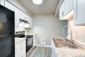 featured image of 200 E Armstrong St